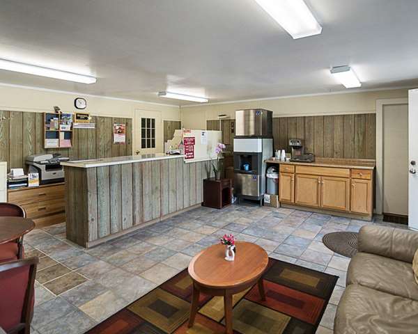  - Rodeway Inn Westminster