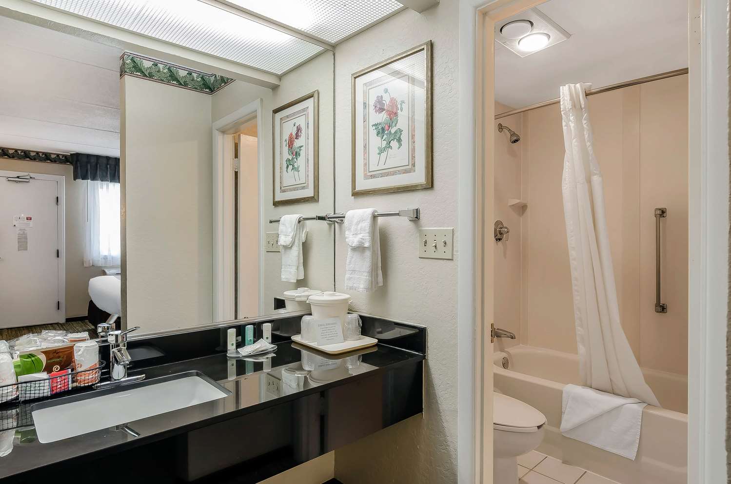 Quality Inn & Suites Lexington, MA - See Discounts