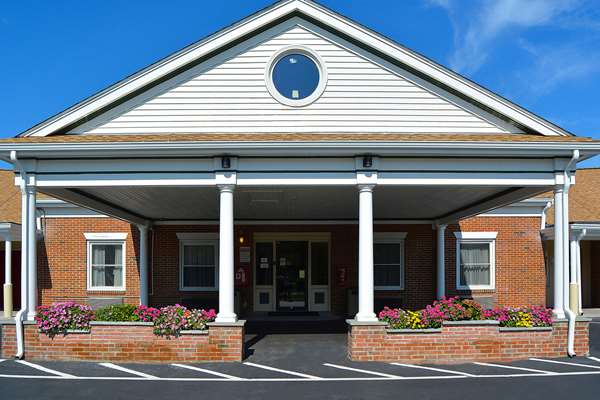 Exterior view - Quality Inn Raynham