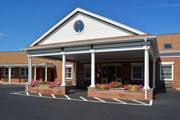 Exterior view - Quality Inn Raynham