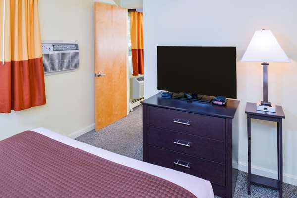 Suite - Rodeway Inn Orleans