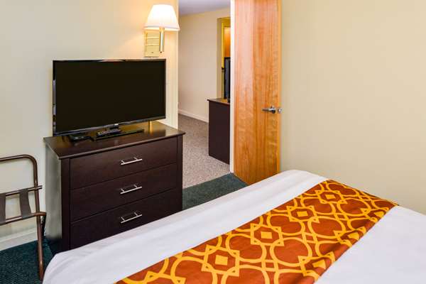 Suite - Rodeway Inn Orleans