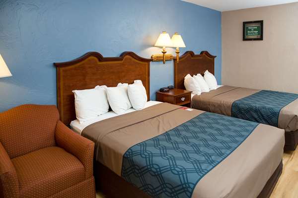  - Econo Lodge Sturbridge
