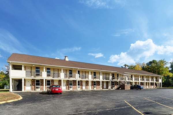 Exterior view - Econo Lodge Sturbridge