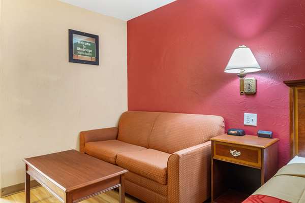  - Econo Lodge Sturbridge