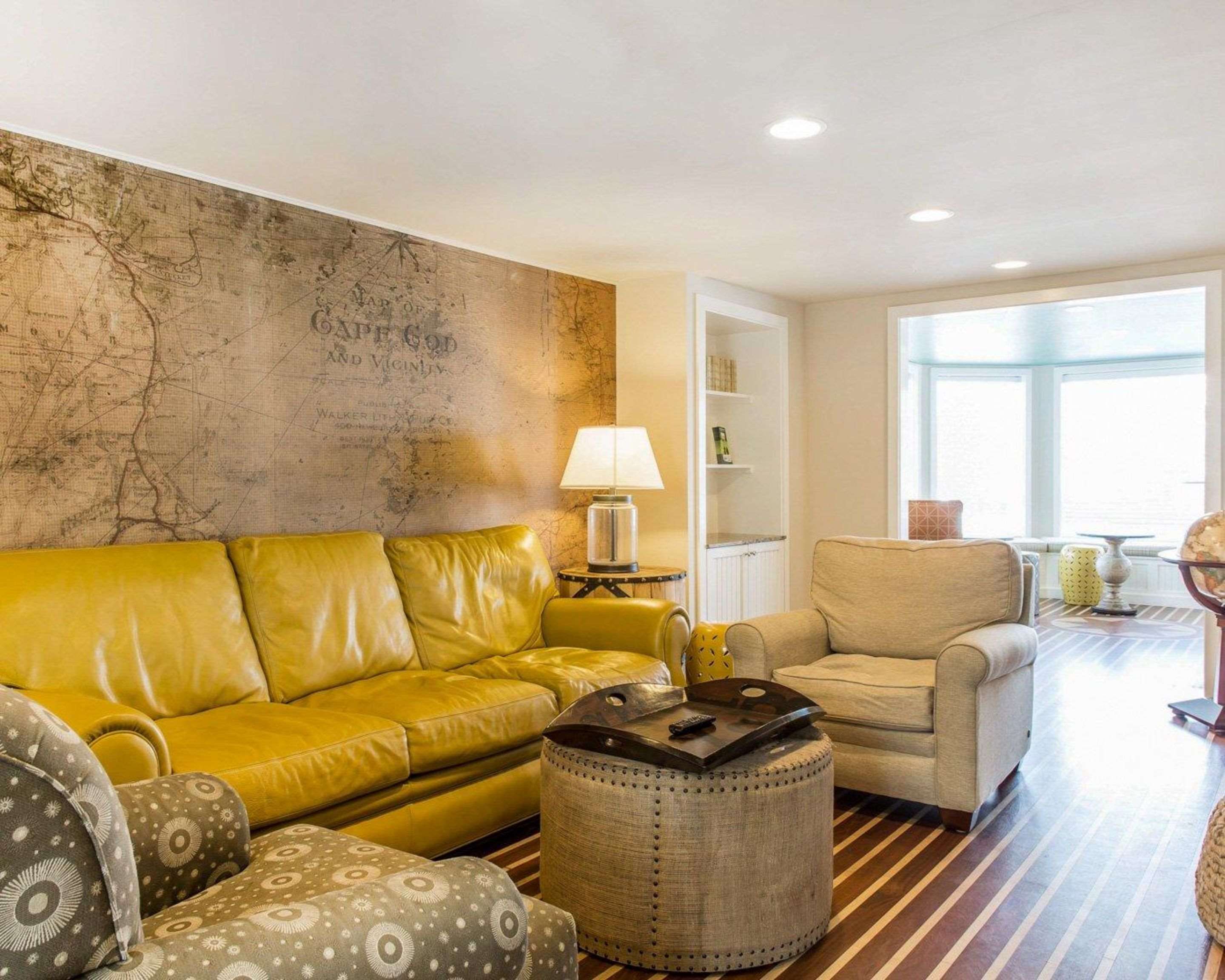 Lobby with sitting area | Bluegreen Vacations The Soundings, Ascend Resort Collection
