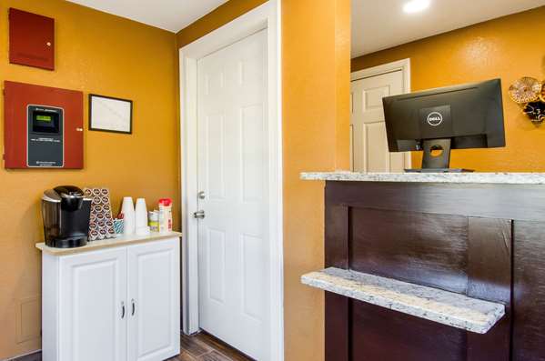  - Rodeway Inn Middleboro