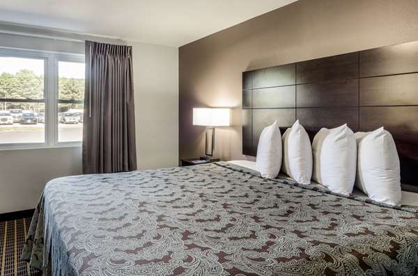  - Rodeway Inn Middleboro