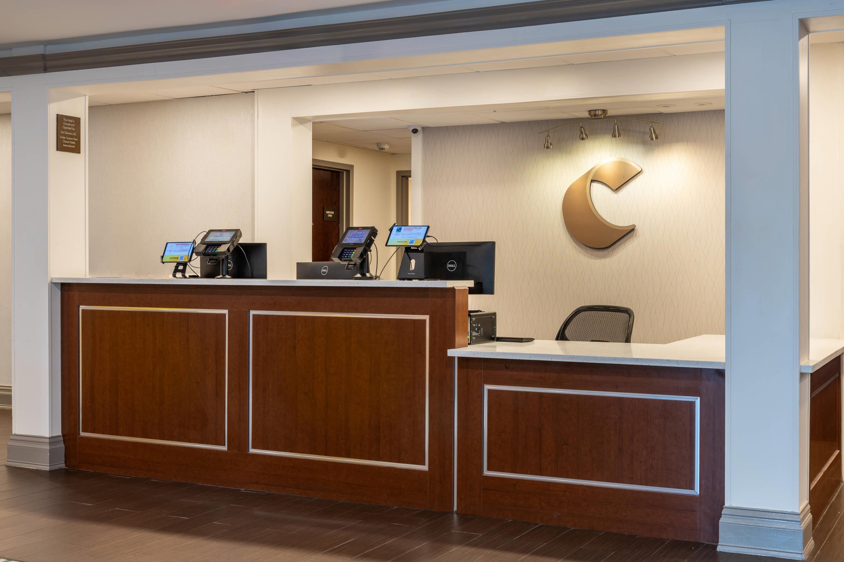 Lobby | Comfort Inn Danvers - Boston North Shore
