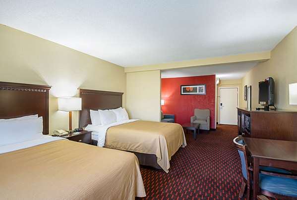 Suite - Quality Inn & Suites Hagerstown