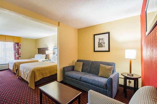 Suite - Quality Inn & Suites Hagerstown
