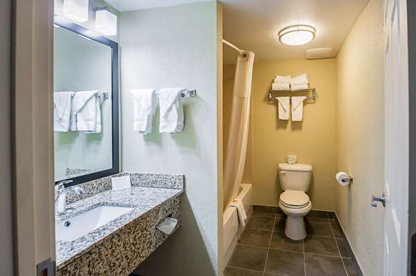  - Quality Inn & Suites Hagerstown