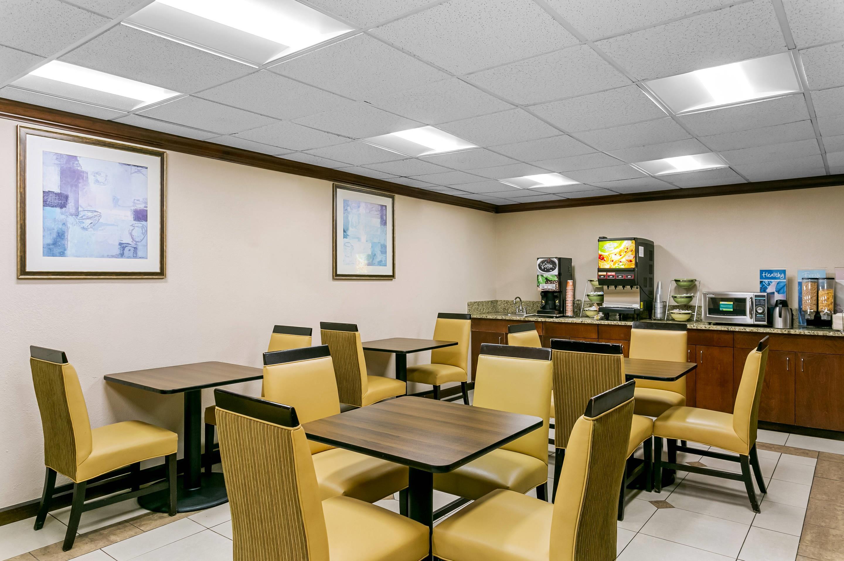 Breakfast area | Quality Inn Near Ft. Meade