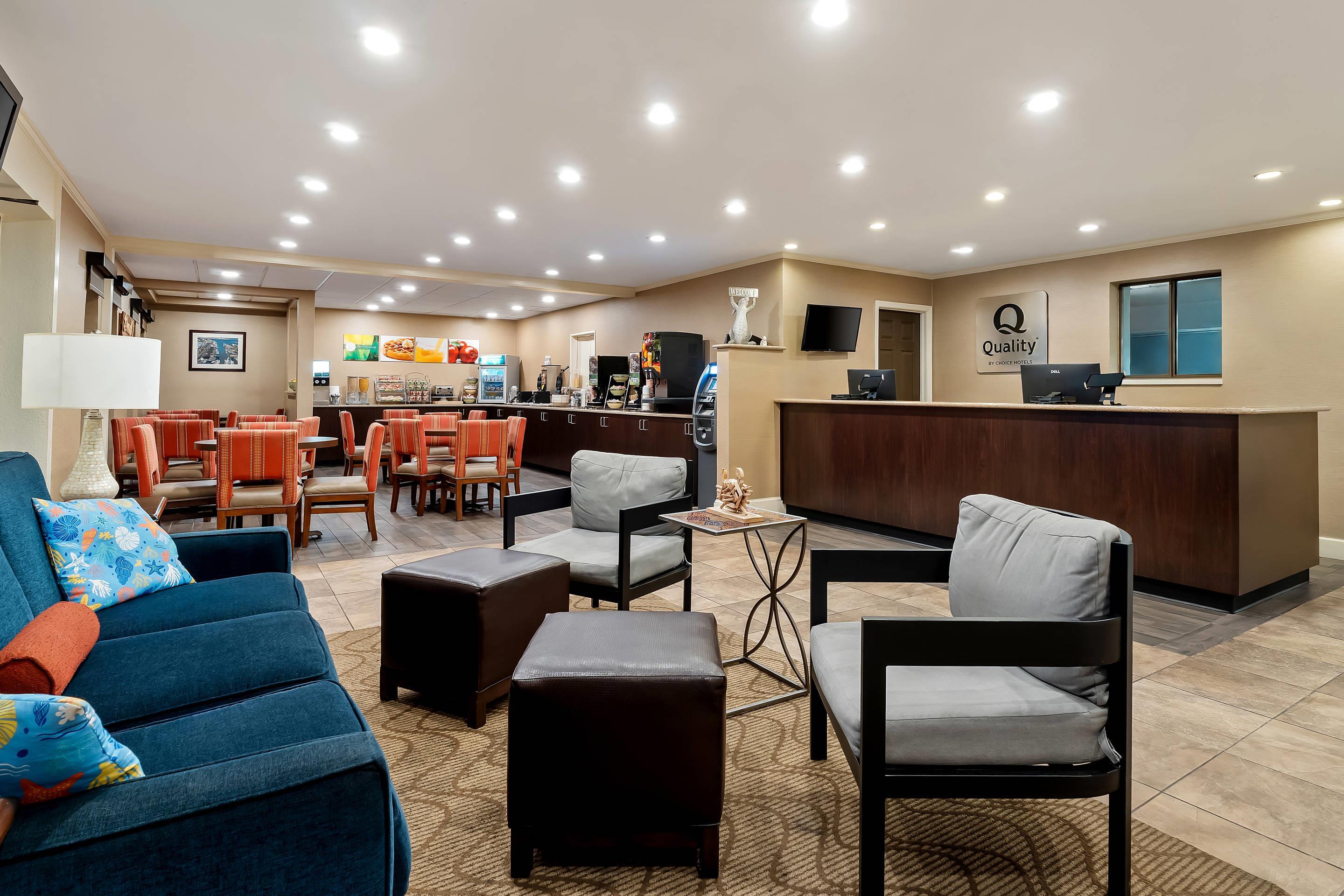 Hotel lobby | Quality Inn & Suites Ocean City Fenwick