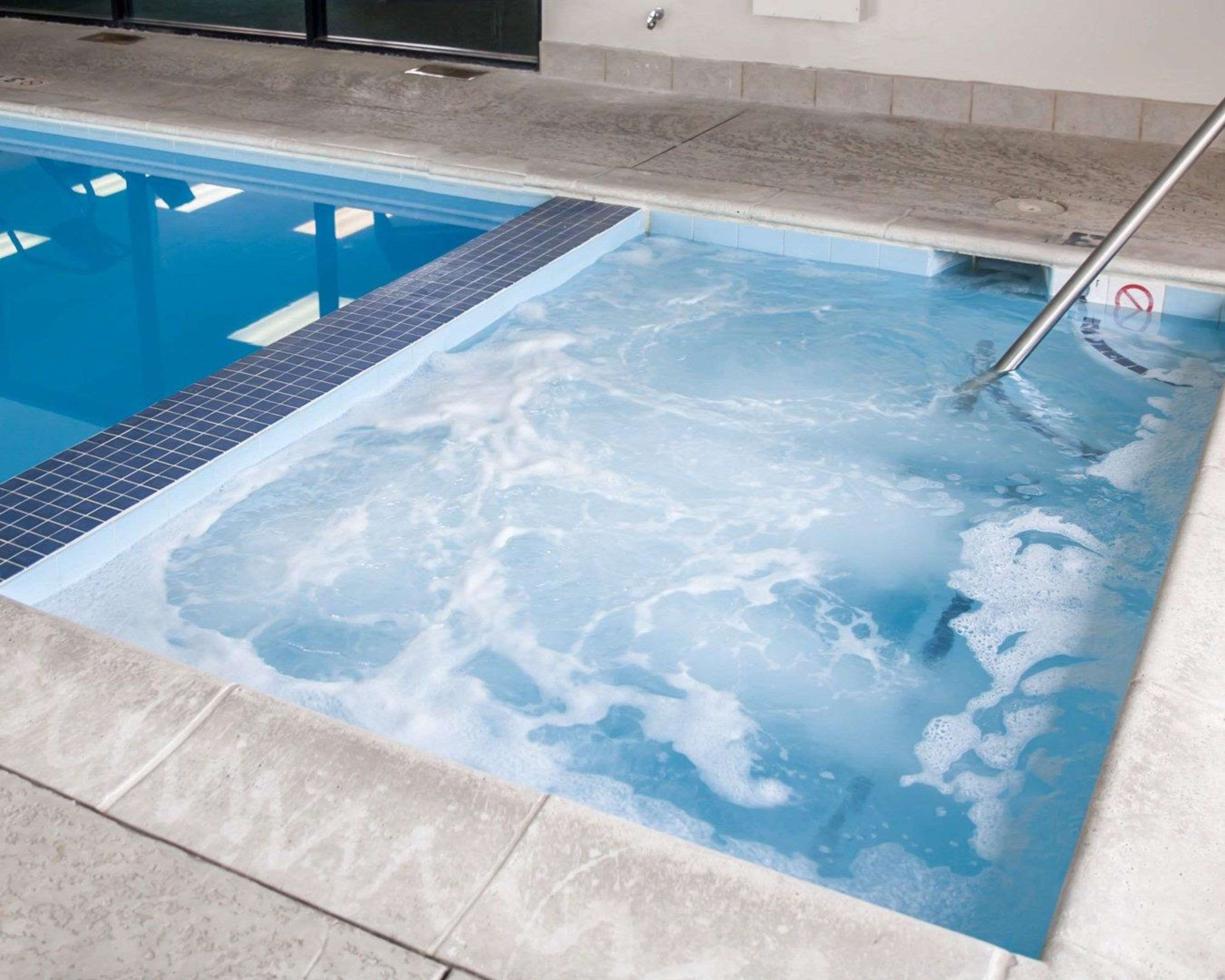 Indoor hot tub | Sleep Inn & Suites