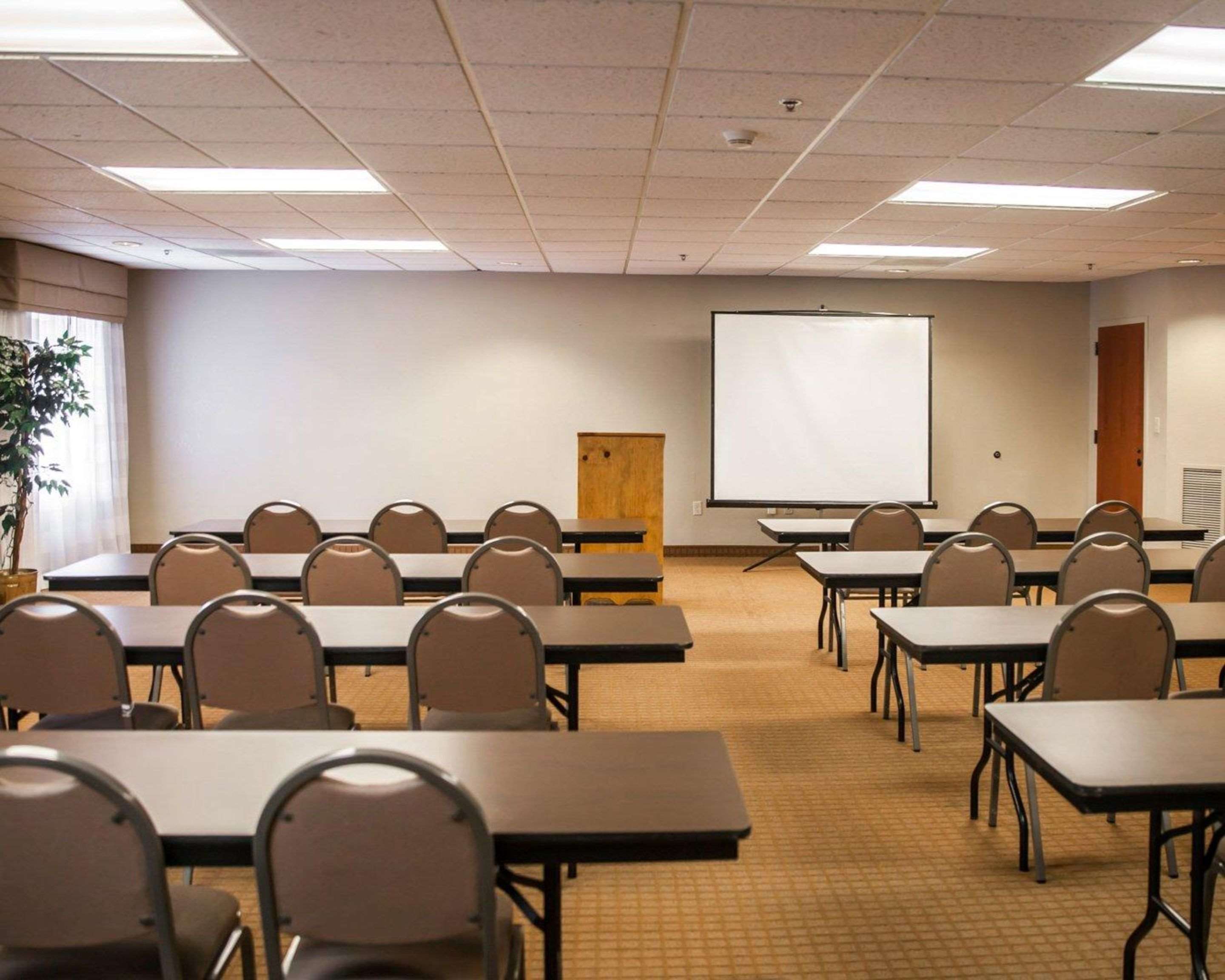 Banquetmeeting room | Sleep Inn & Suites