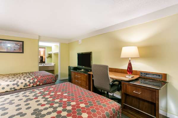  - Econo Lodge Frederick - I-70, Exit 54