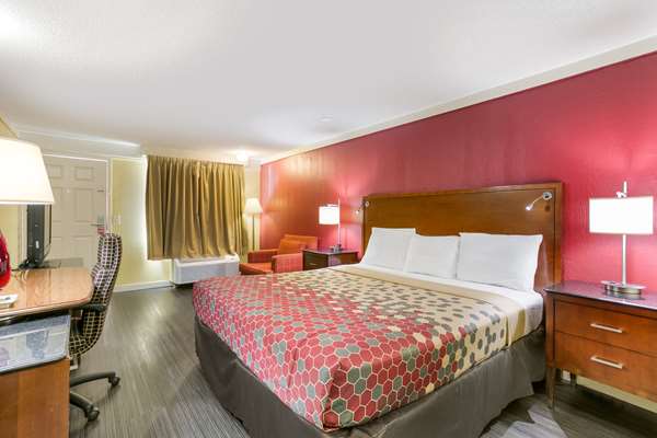  - Econo Lodge Frederick - I-70, Exit 54