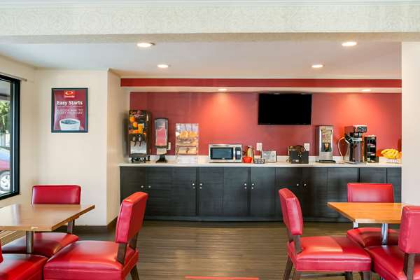 Amenities - Econo Lodge Frederick - I-70, Exit 54
