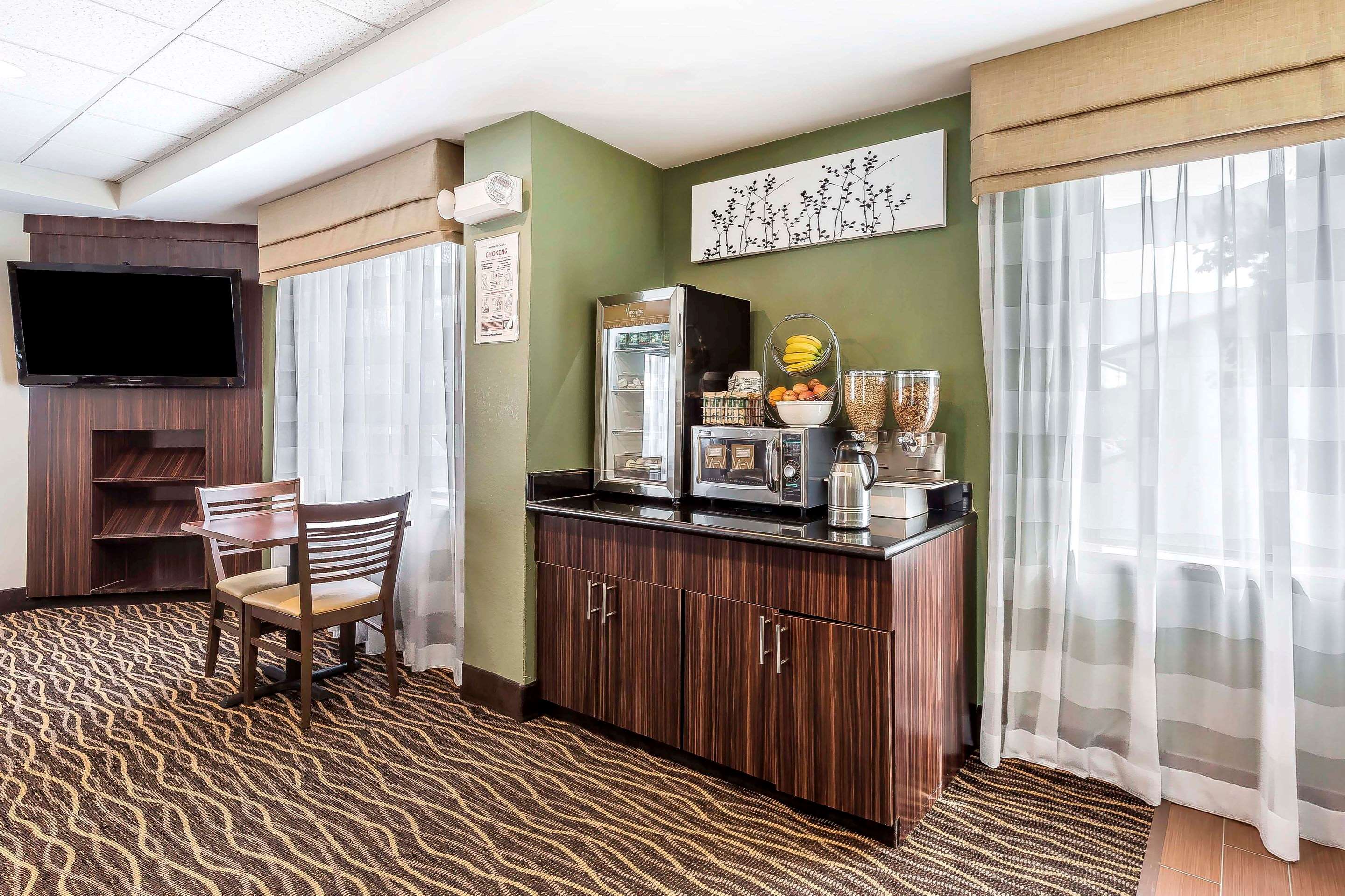 Spacious breakfast area