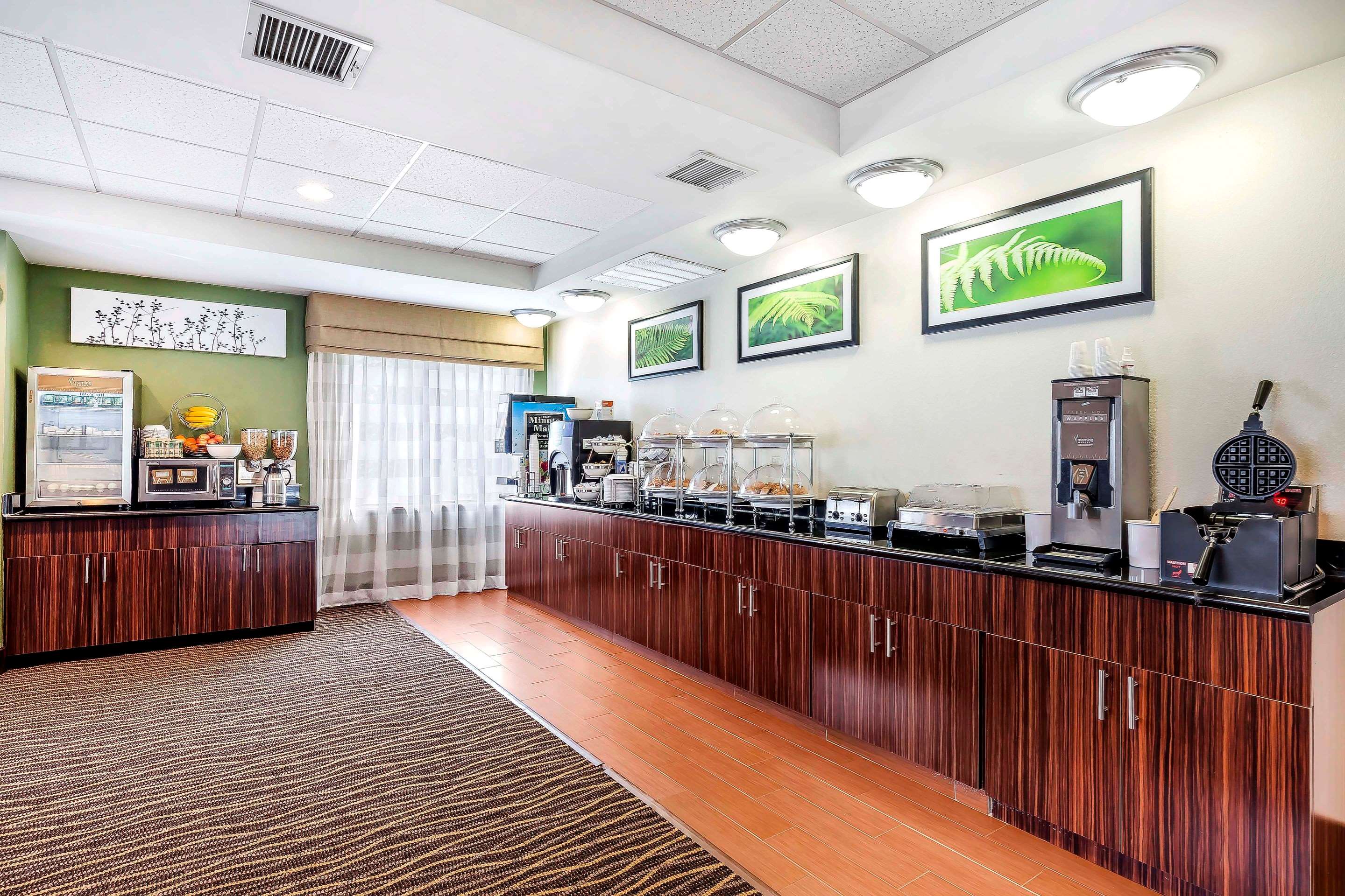 Spacious breakfast area