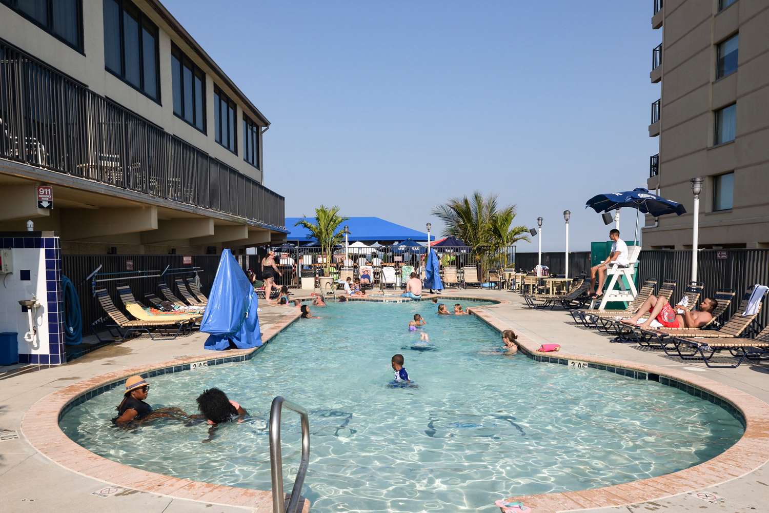 Clarion Resort Fontainebleau Hotel Oceanfront Ocean City, MD See