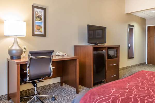  - Comfort Inn Frederick - I-270, Exit 31