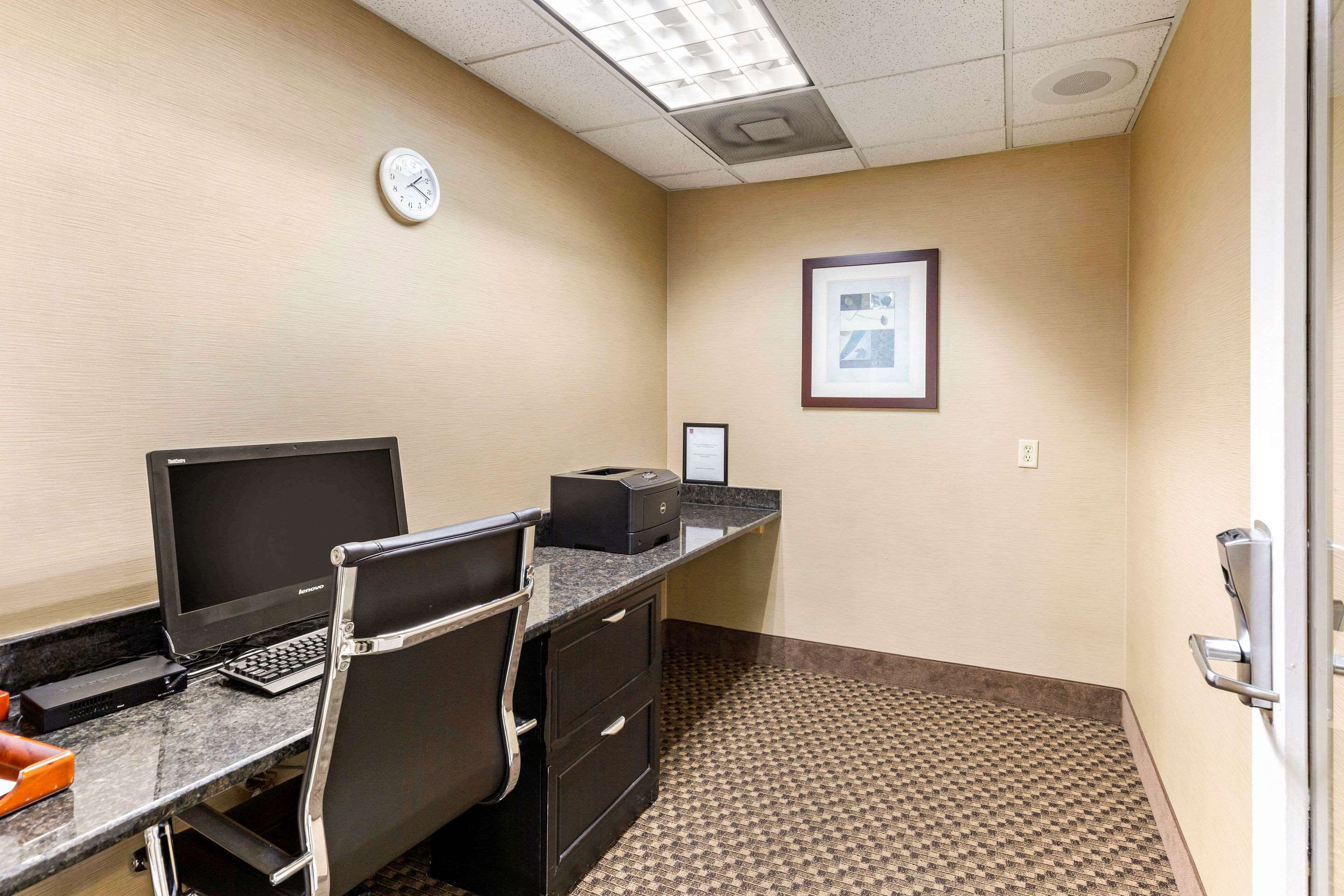 Business center | Comfort Suites Columbia Gateway