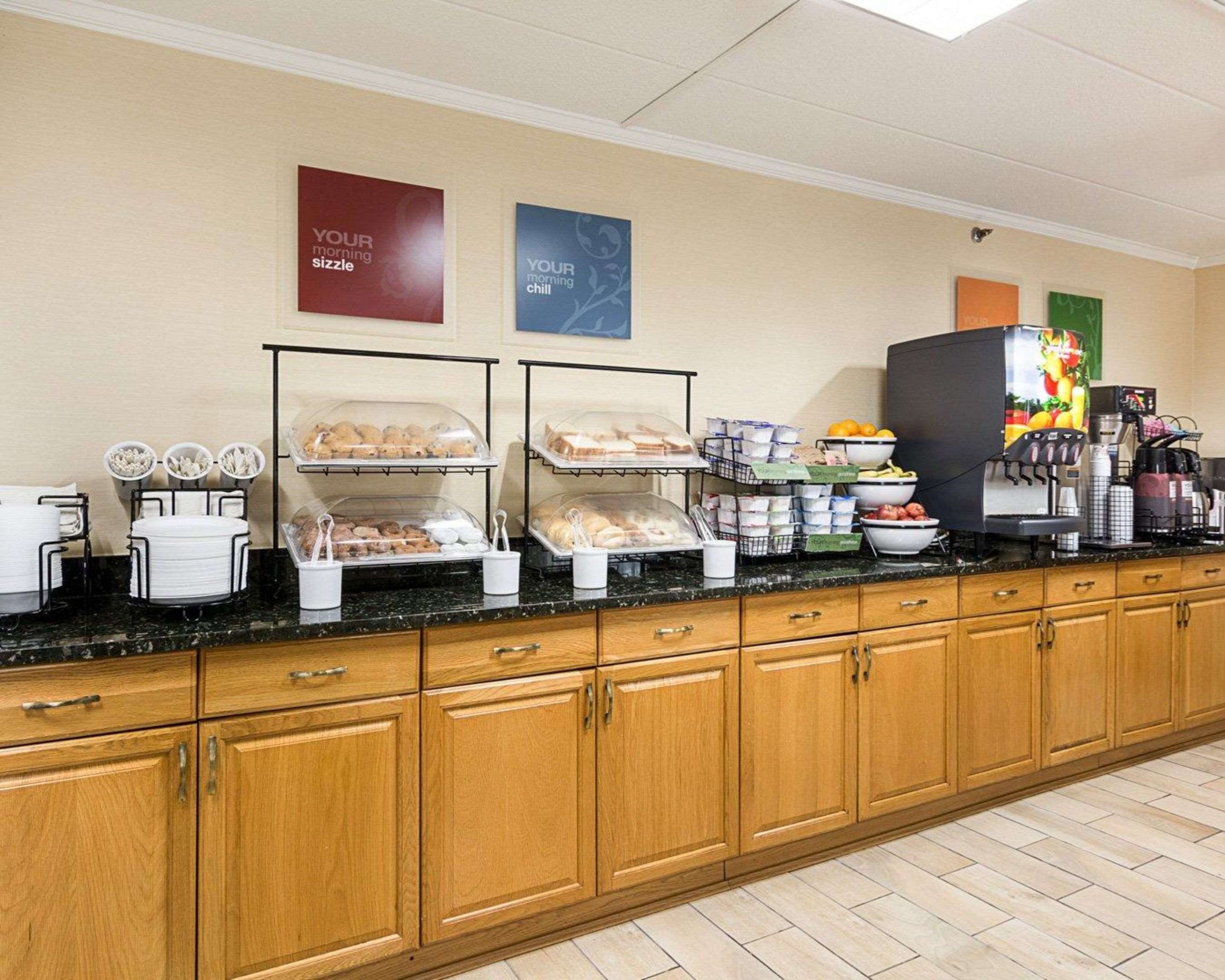 Breakfast counter