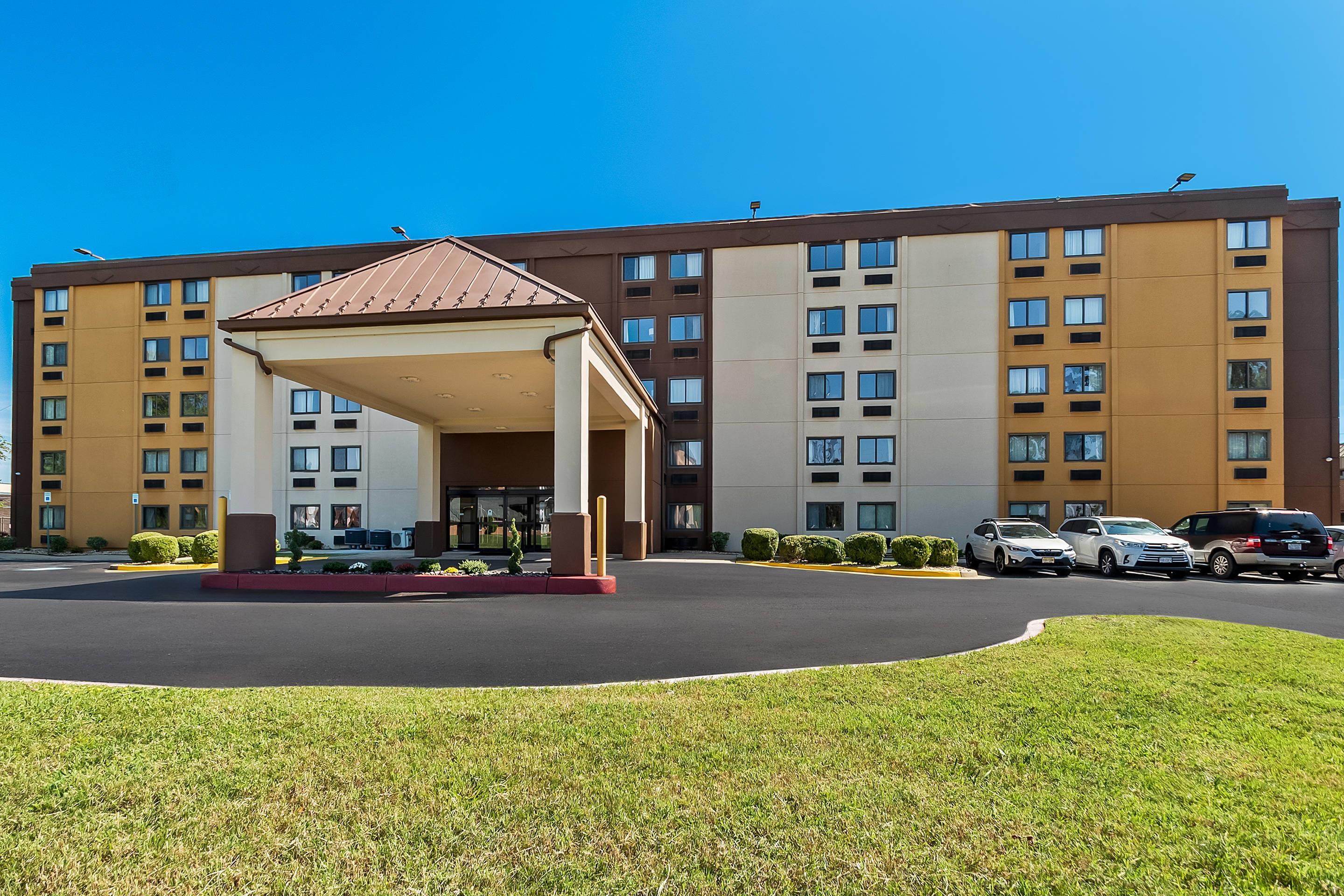 Hotel exterior | Comfort Inn Oxon Hill - National Harbor