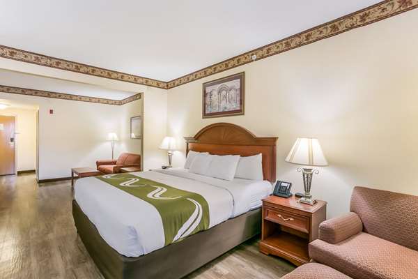 Suite - Quality Inn & Suites Edgewood - I-95, Exit 77