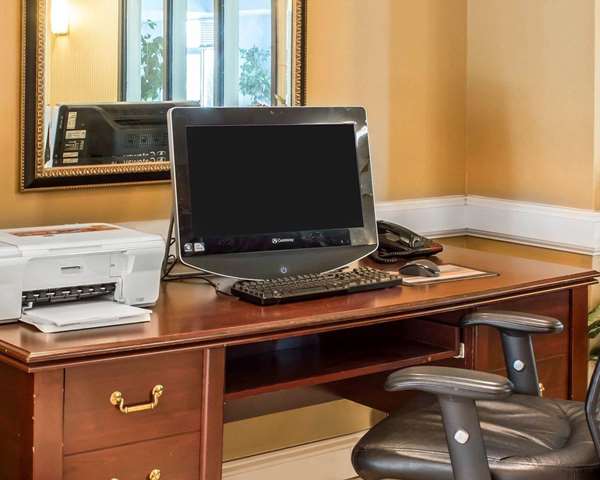 Conference Area - Sleep Inn & Suites Laurel