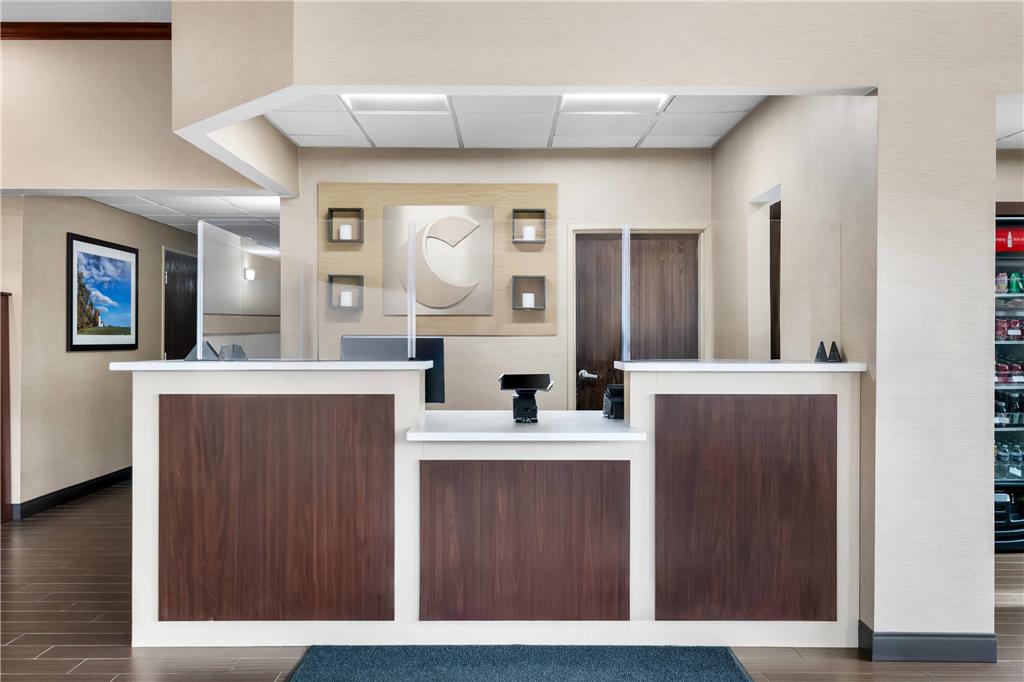 Comfort Inn and Suites North East