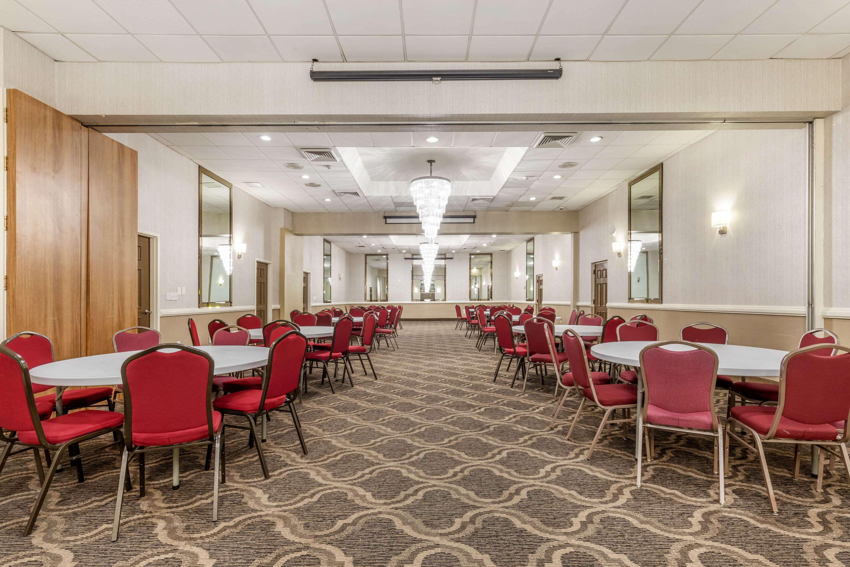 Meeting room | Comfort Inn & Suites Aberdeen