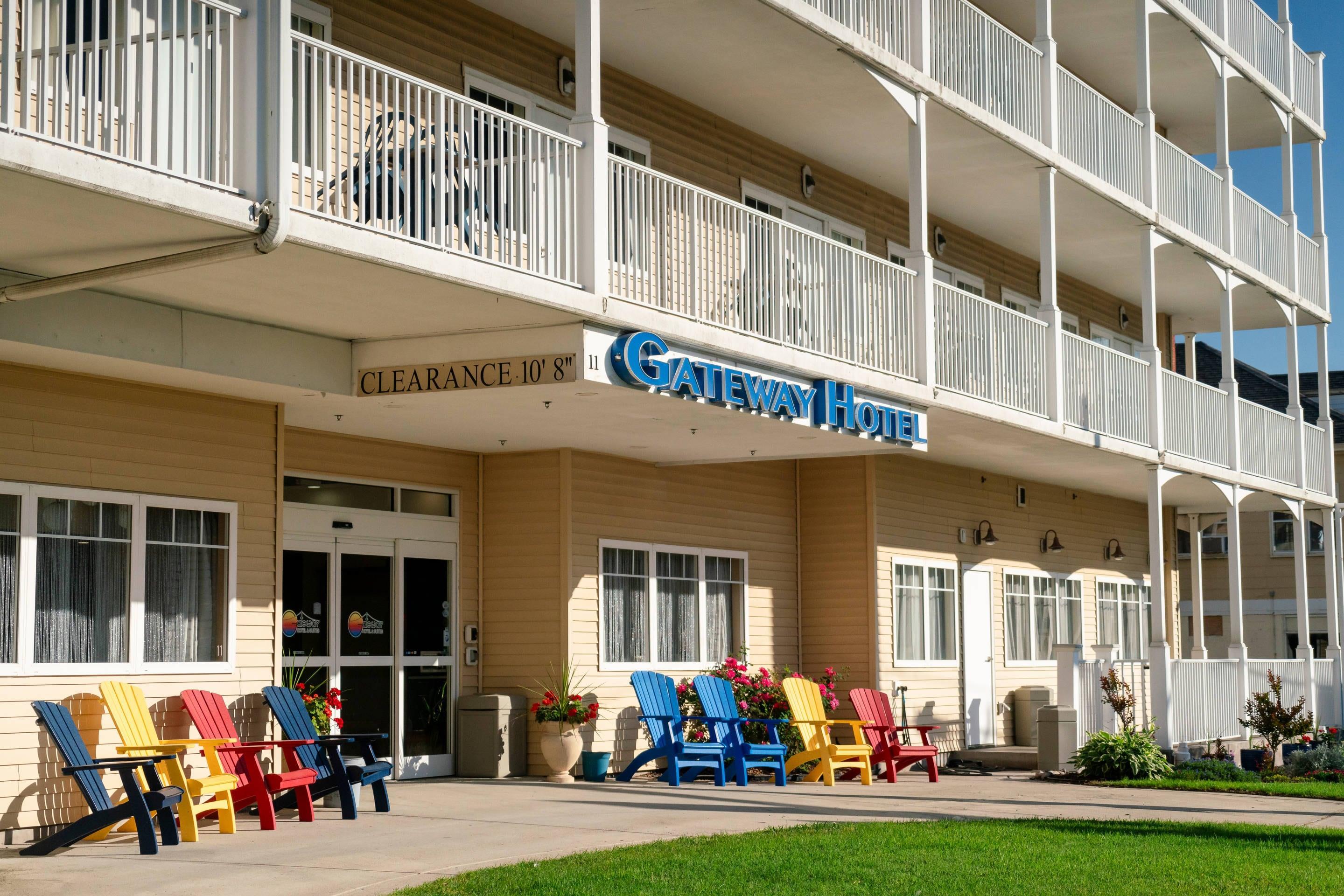 Hotel Entrance | Gateway Hotel & Suites Ocean City, an Ascend Collection Hotel