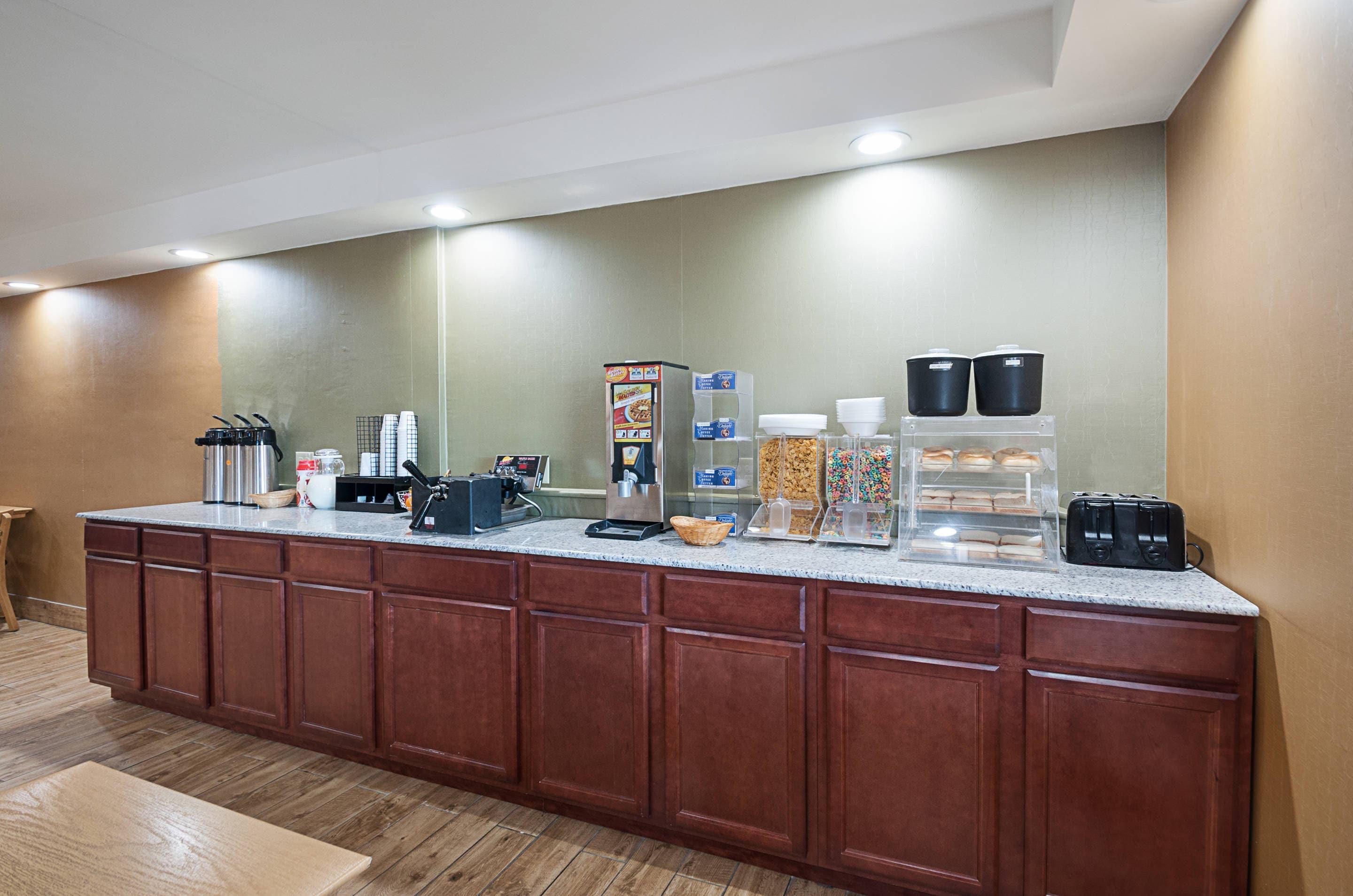 Breakfast bar