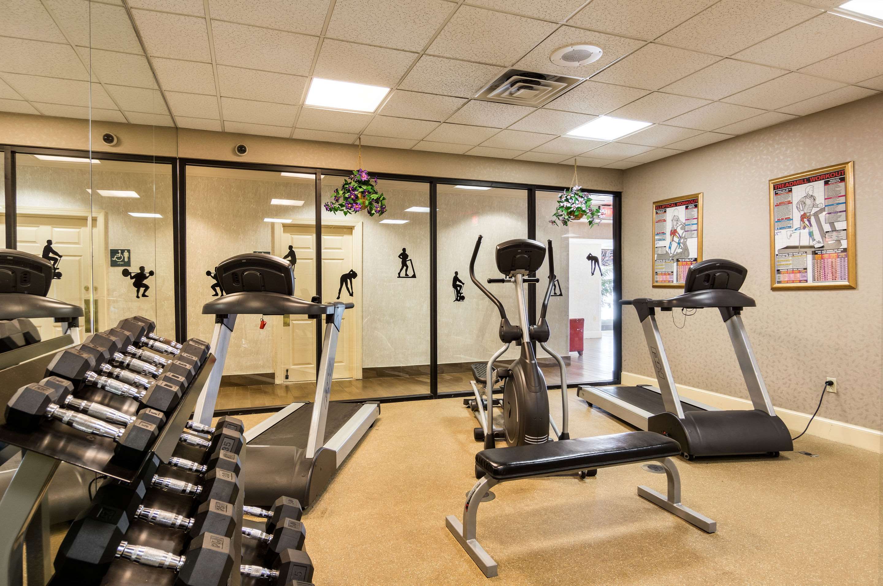 Fitness center | Quality Inn Near Joint Base Andrews-Washington Area