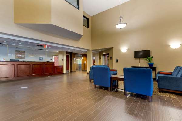  - Comfort Suites & Suites Cambridge