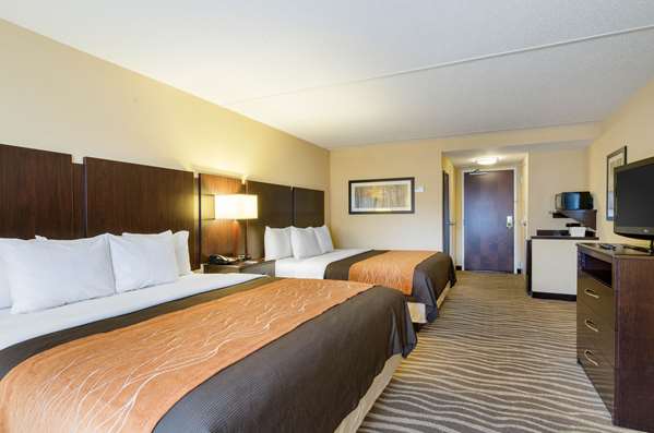  - Comfort Inn & Suites Lexington Park