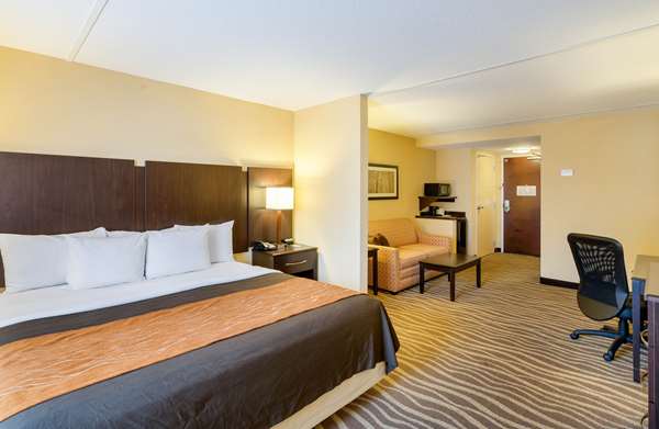  - Comfort Inn & Suites Lexington Park
