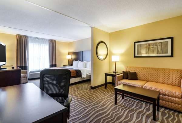  - Comfort Inn & Suites Lexington Park