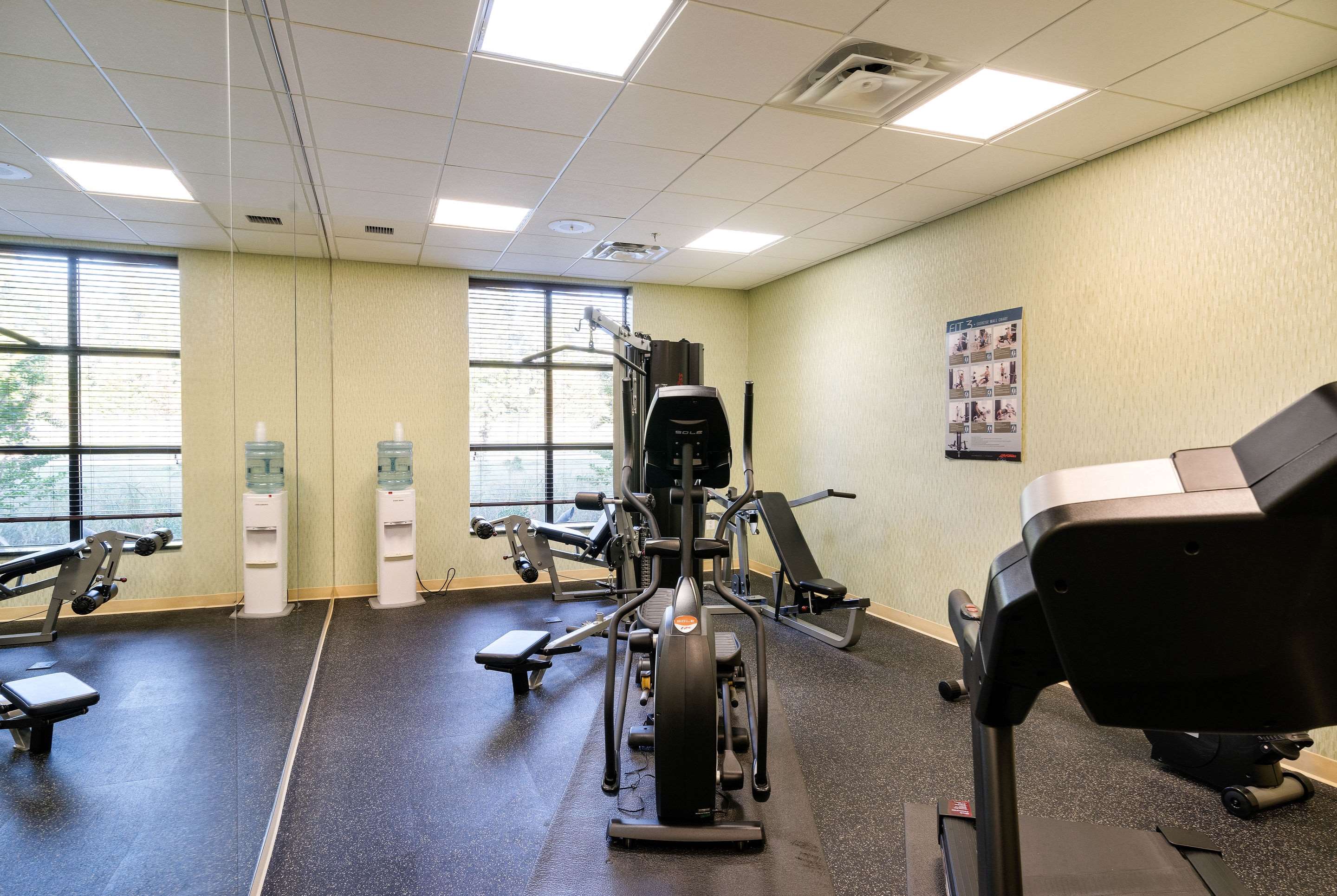 Fitness center | Comfort Inn & Suites