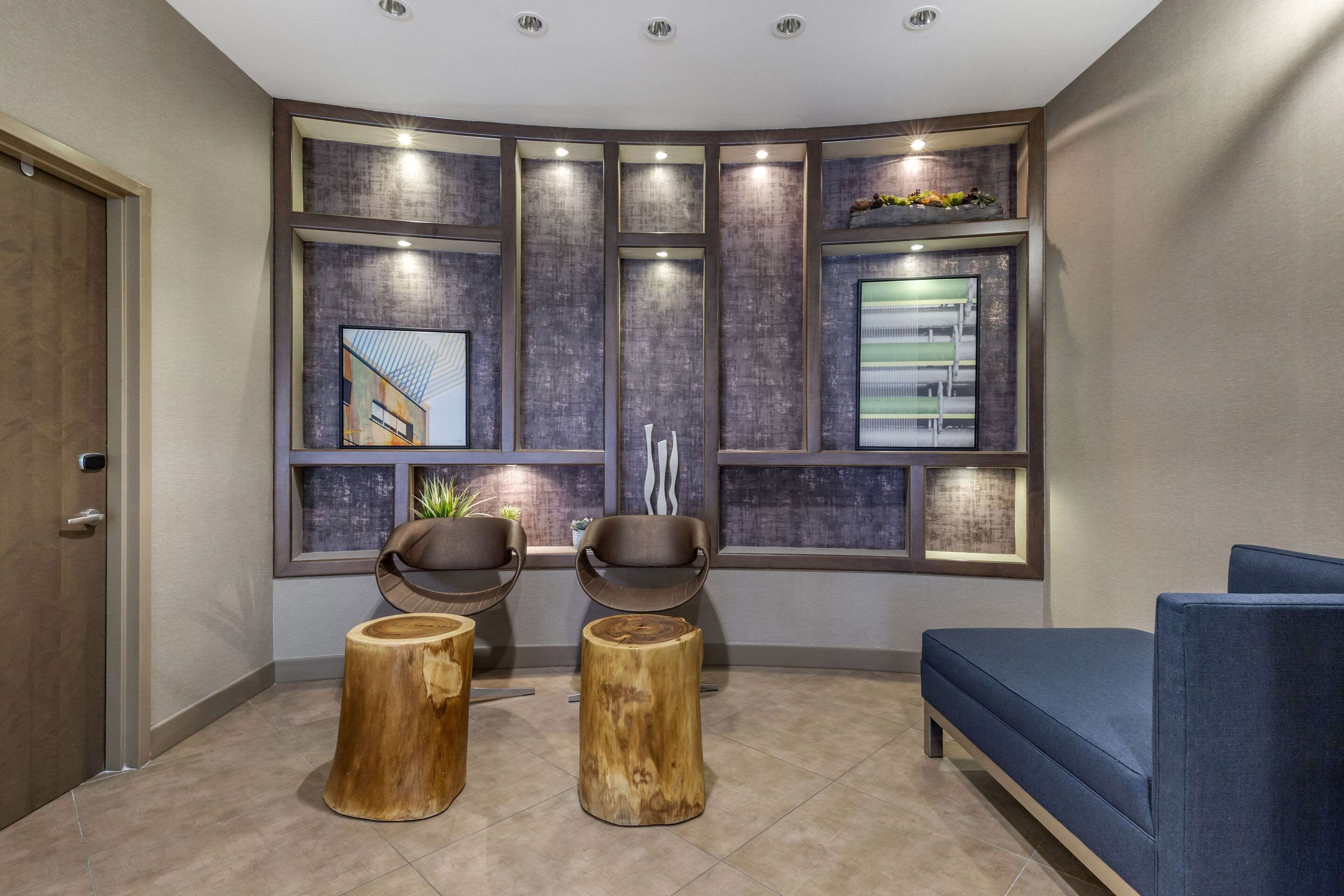 Lobby | Cambria Hotel Rockville