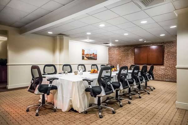  - Inn at Hendersons Wharf Baltimore