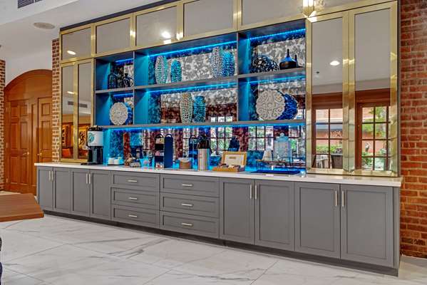 Amenities - Inn at Hendersons Wharf Baltimore