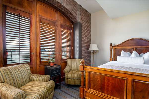  - Inn at Hendersons Wharf Baltimore