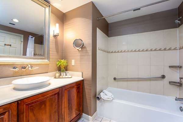  - Inn at Hendersons Wharf Baltimore