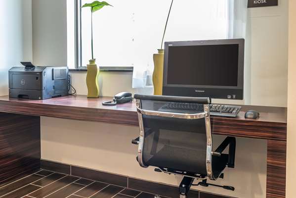 Conference Area - Sleep Inn & Suites Cumberland