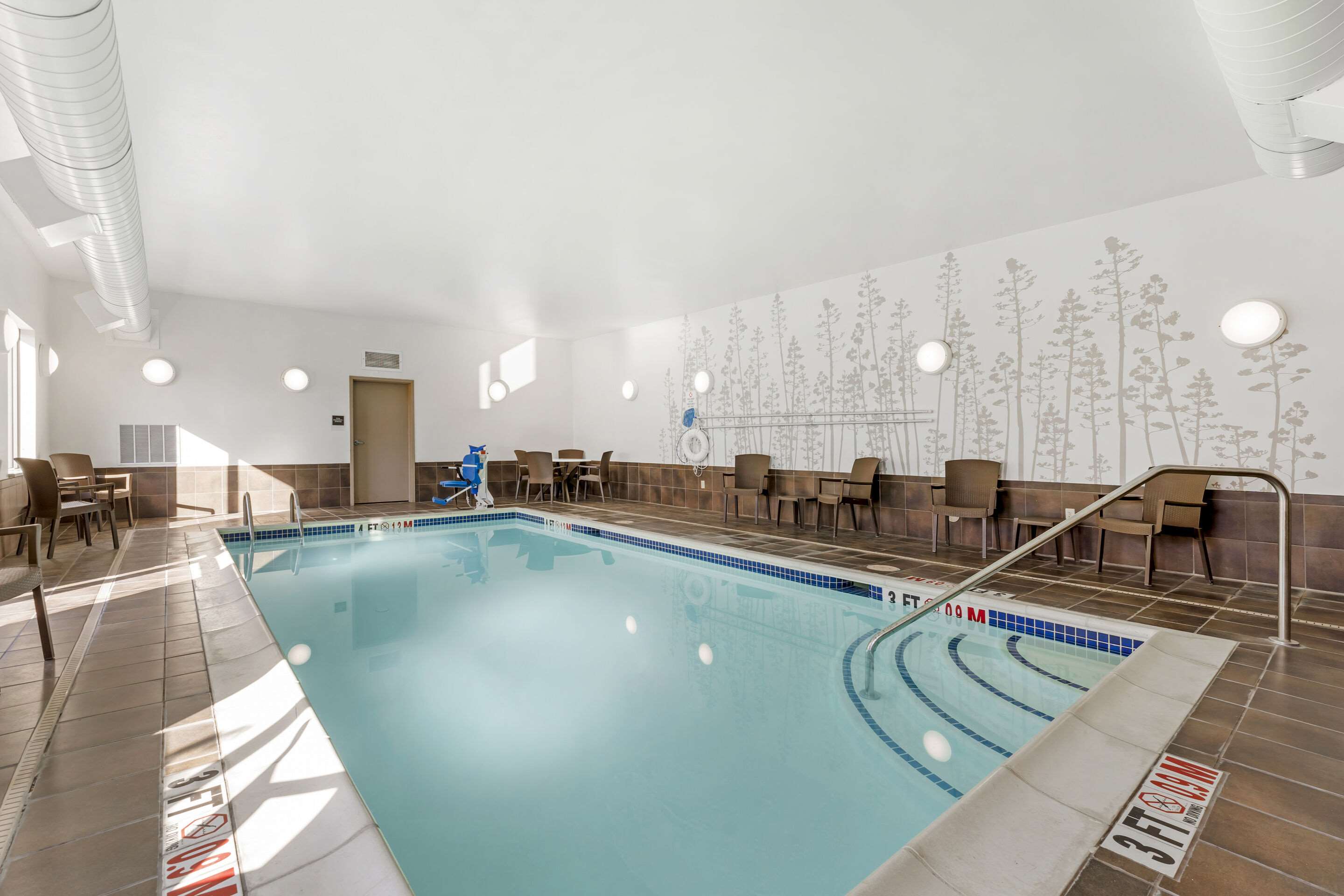Indoor pool | Sleep Inn & Suites Cumberland - LaVale