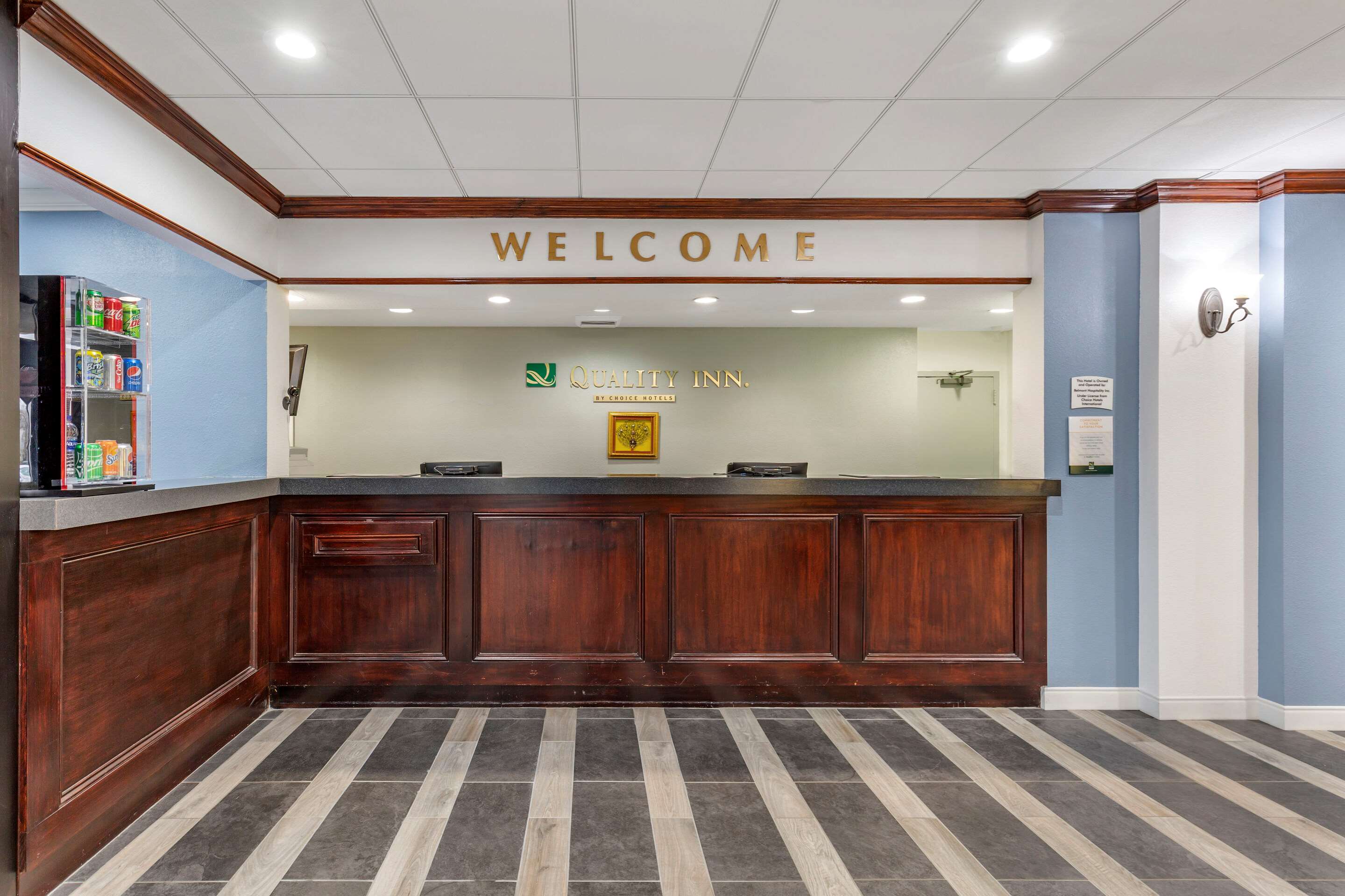 Hotel lobby | Quality Inn
